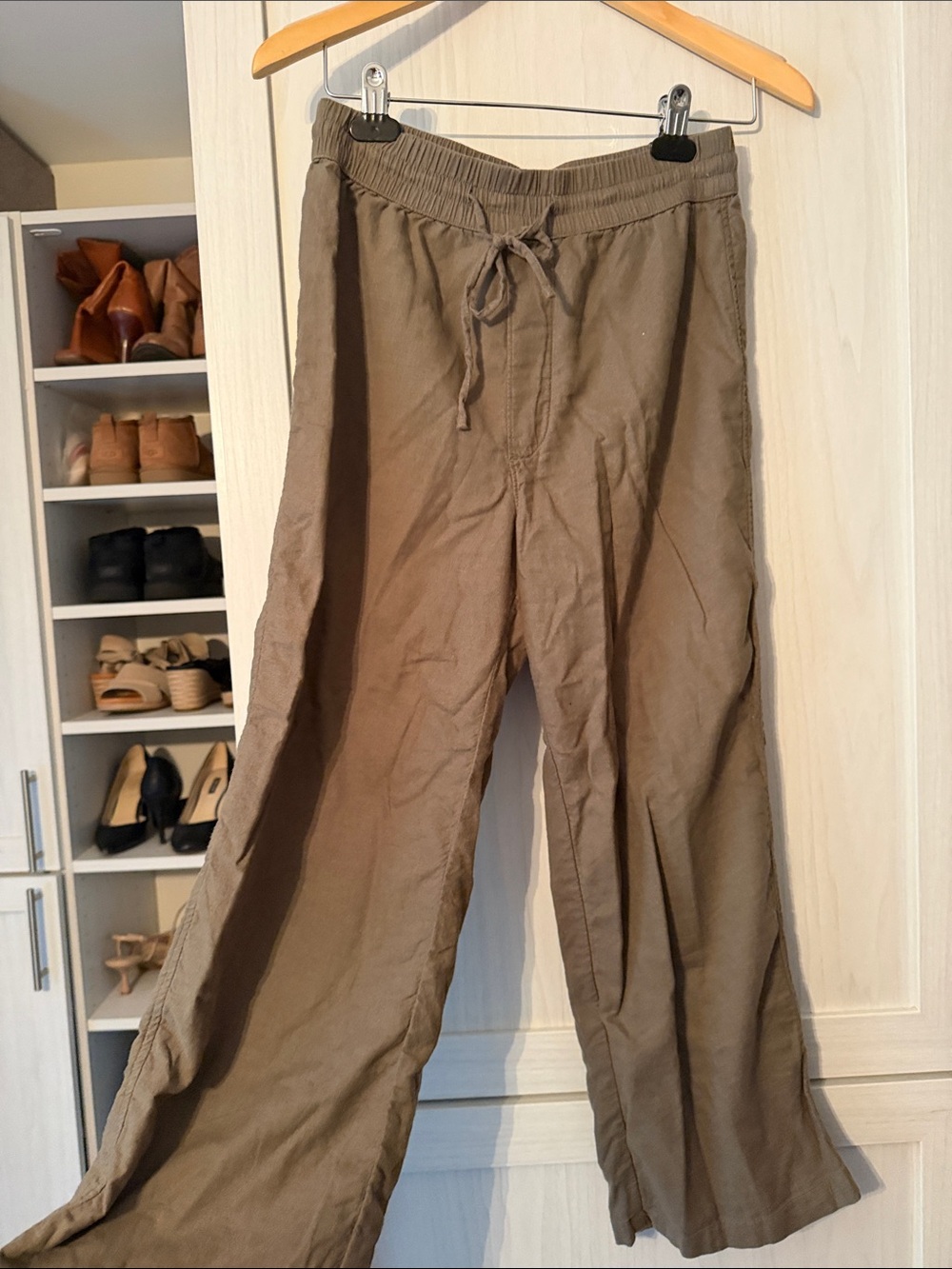 Abercrombie & Fitch Olive Wide-Leg Drawstring Pants